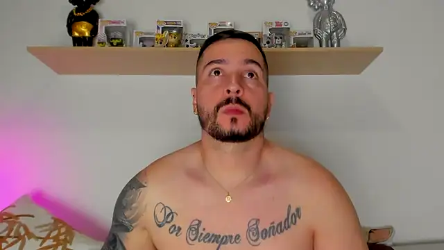 camilo restrepo21 online show from October 27, 11:49 pm