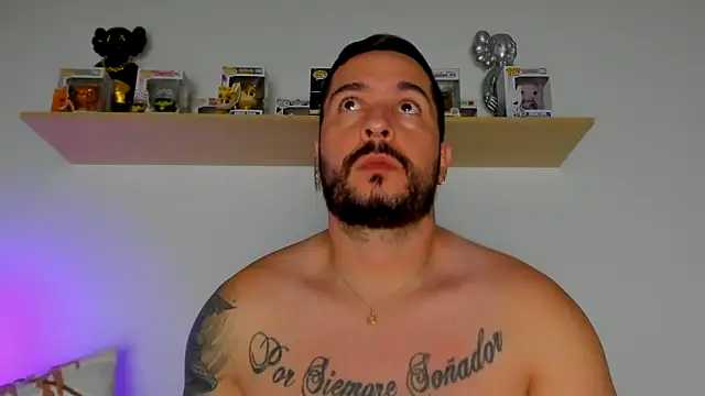 camilo restrepo21 online show from February 11, 11:59 pm