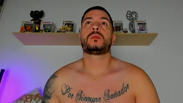 camilo restrepo21 online show from February 20, 12:07 am