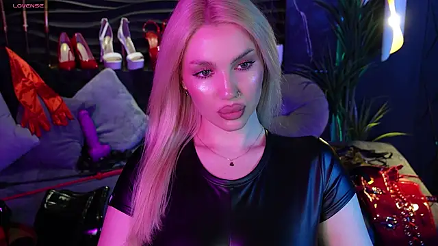 MistressDarsy online show from March 19, 10:11 am