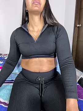 Snapshot of sandylau chatting on February 12, 7:35 pm sandylau online show from February 12, 7:35 pm