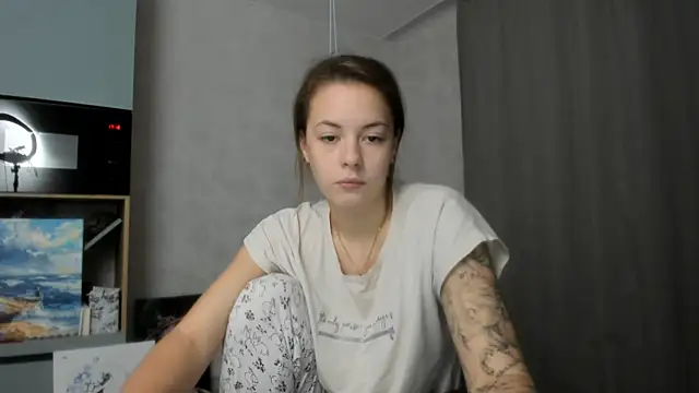 why again me online show from December 3, 2:16 pm