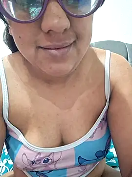 ZaidaWet online show from November 4, 11:47 am