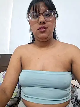 Snapshot of ZaidaWet chatting on July 18, 12:14 pm ZaidaWet online show from July 18, 12:14 pm