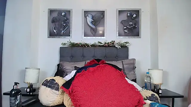 valerieharris online show from March 2, 11:39 pm