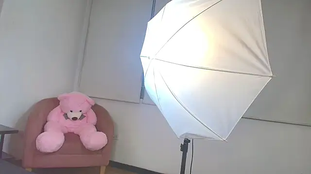 valerieharris online show from March 1, 2:15 am