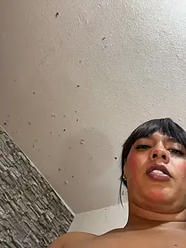 Snapshot of Newshantal_ chatting on July 8, 6:14 am Newshantal online show from July 8, 6:14 am