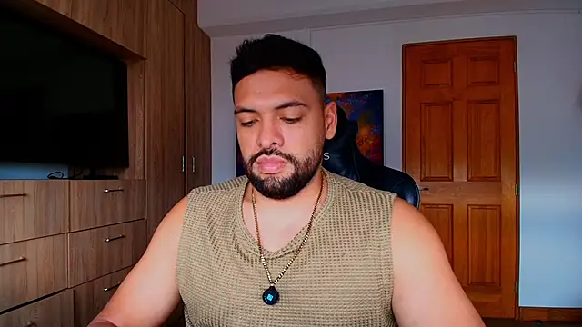 Snapshot of jerome_vcv chatting on December 15, 6:36 pm jerome vcv online show from December 15, 6:36 pm