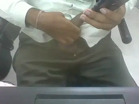 lltstr52 online show from March 27, 8:01 am