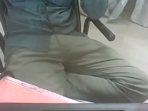 lltstr52 online show from March 26, 8:12 am