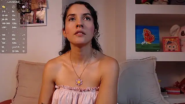 lailypink online show from February 25, 11:59 pm