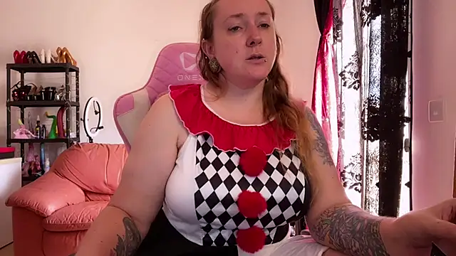 kisicaxx online show from October 24, 9:52 am