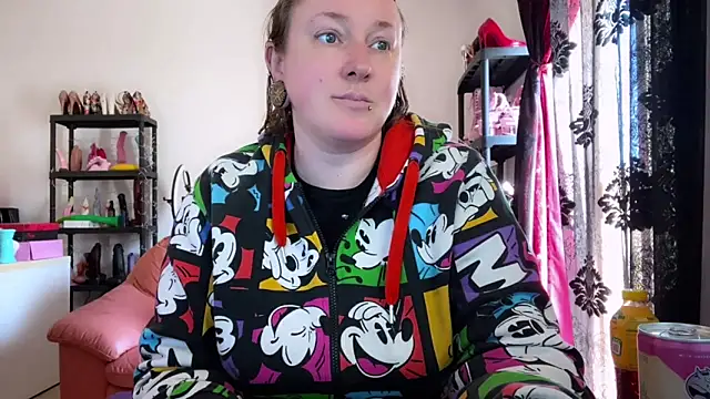 kisicaxx online show from March 27, 10:16 am