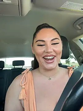 Snapshot of lovely_beast chatting on November 25, 5:57 pm lovely beast online show from November 25, 5:57 pm