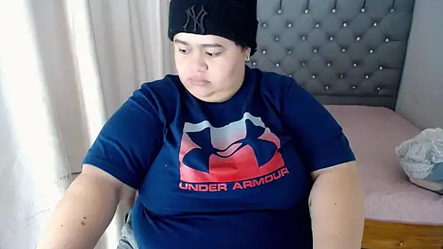 Snapshot of hotlesby4uxxx chatting on December 21, 12:49 pm hotlesby4uxxx online show from December 21, 12:49 pm