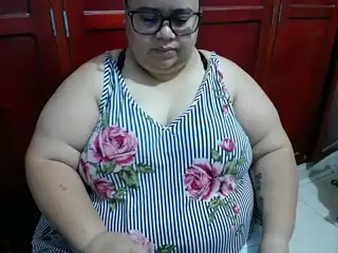 hotlesby4uxxx online show from May 28, 2:12 pm