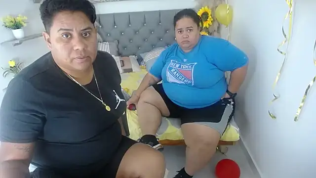 Snapshot of hotlesby4uxxx chatting on September 20, 12:26 am hotlesby4uxxx online show from September 20, 12:26 am