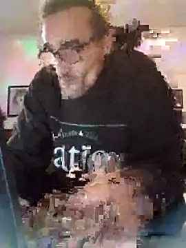 19chubbylover81 online show from February 2, 2:10 am