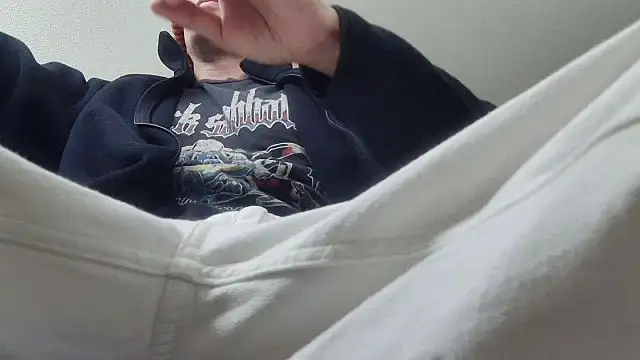 Snapshot of SebastianReiss chatting on July 1, 3:40 am SebastianReiss online show from July 1, 3:40 am