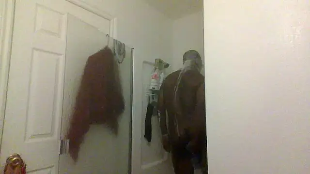 Tramontas online show from November 18, 7:55 am