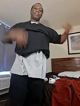 Tramontas online show from April 7, 10:55 pm