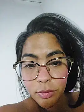 missmelissa  online show from February 20, 6:26 am