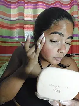 Snapshot of missmelissa_ chatting on November 13, 11:47 am missmelissa online show from November 13, 11:47 am