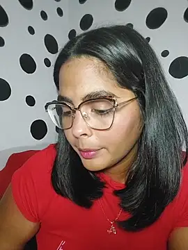 missmelissa  online show from April 2, 2:30 am