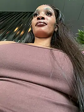   Nessa   online show from June 18, 11:48 am