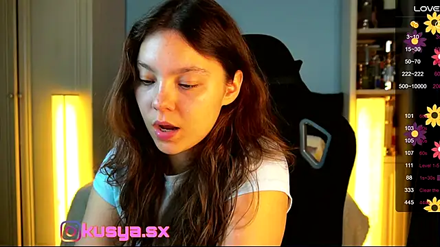 Snapshot of KusyaSex chatting on October 8, 2:07 pm KusyaSex online show from October 8, 2:07 pm
