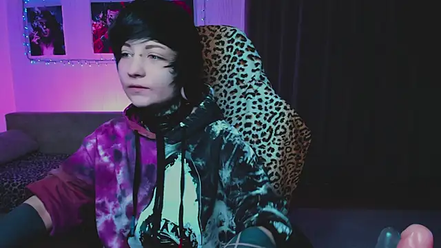 Snapshot of acid_trip1l chatting on September 21, 8:25 pm acid trip1l online show from September 21, 8:25 pm