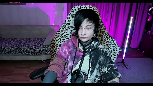 Snapshot of acid_trip1l chatting on January 23, 8:45 pm acid trip1l online show from January 23, 8:45 pm