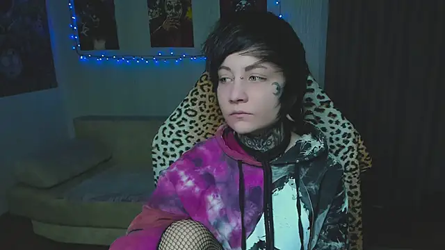 Snapshot of acid_trip1l chatting on October 30, 7:55 pm acid trip1l online show from October 30, 7:55 pm