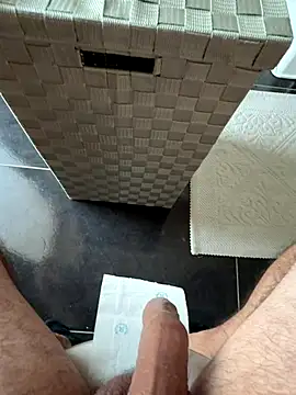 Simoking89 online show from November 6, 7:12 am