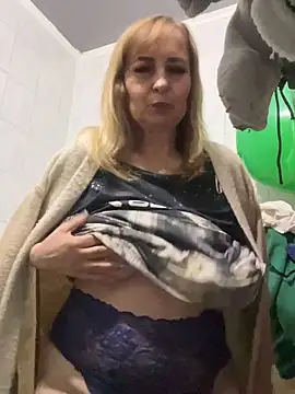 Irina2909xh online show from April 6, 11:28 pm