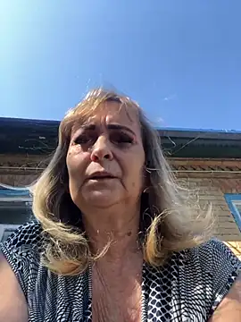 Snapshot of Irina2909@xh chatting on September 14, 10:37 am Irina2909xh online show from September 14, 10:37 am