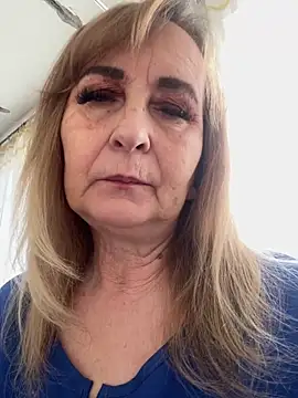 Irina2909xh online show from April 2, 11:39 am