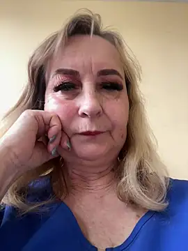 Irina2909xh online show from April 9, 8:42 am