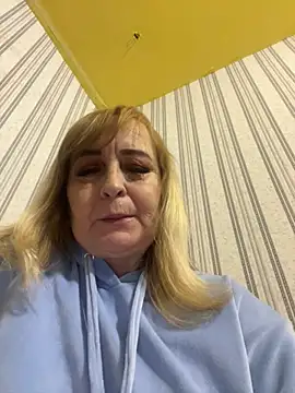 Irina2909xh online show from October 20, 1:22 pm