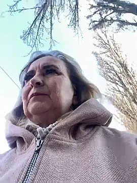 Irina2909xh online show from March 31, 12:29 pm