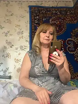 Snapshot of Irina2909@xh chatting on May 29, 4:57 pm Irina2909xh online show from May 29, 4:57 pm