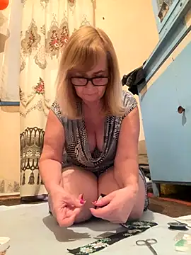 Irina2909xh online show from November 16, 10:02 pm