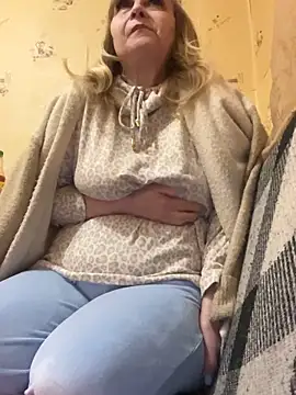 Irina2909xh online show from April 12, 10:46 pm