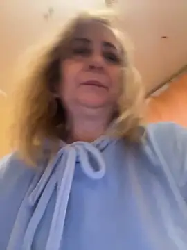 Irina2909xh online show from December 2, 8:05 am