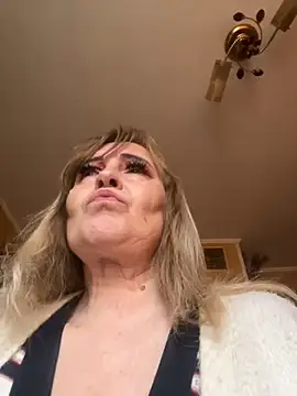 Irina2909xh online show from October 22, 6:57 am