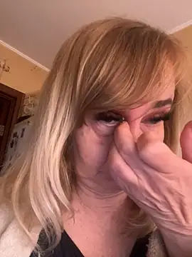 Irina2909xh online show from October 28, 7:51 am