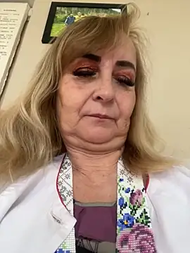 Snapshot of Irina2909@xh chatting on October 10, 11:00 am Irina2909xh online show from October 10, 11:00 am