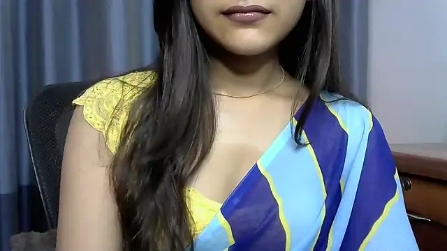 selen 5 online show from February 3, 7:31 pm