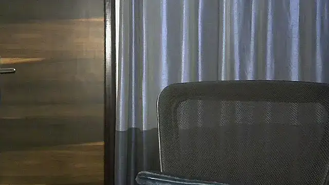 selen 5 online show from September 19, 6:23 pm