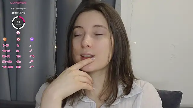 BeckyMartens online show from November 9, 2:04 am